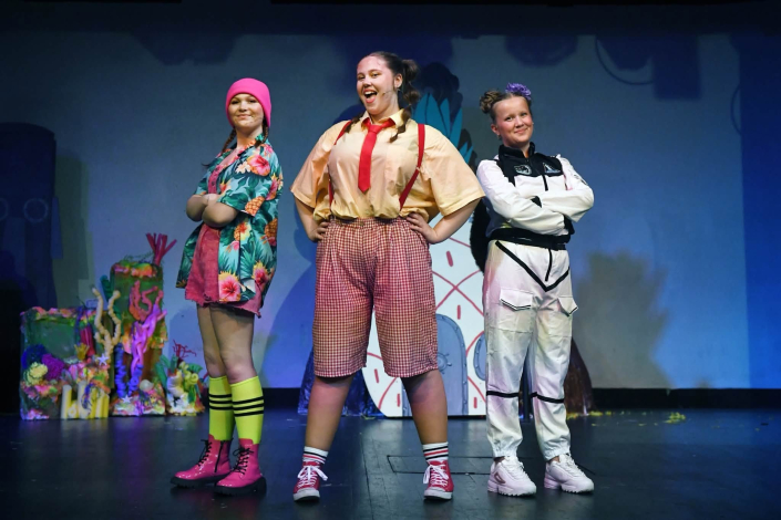 the cast of SpongeBob the musical